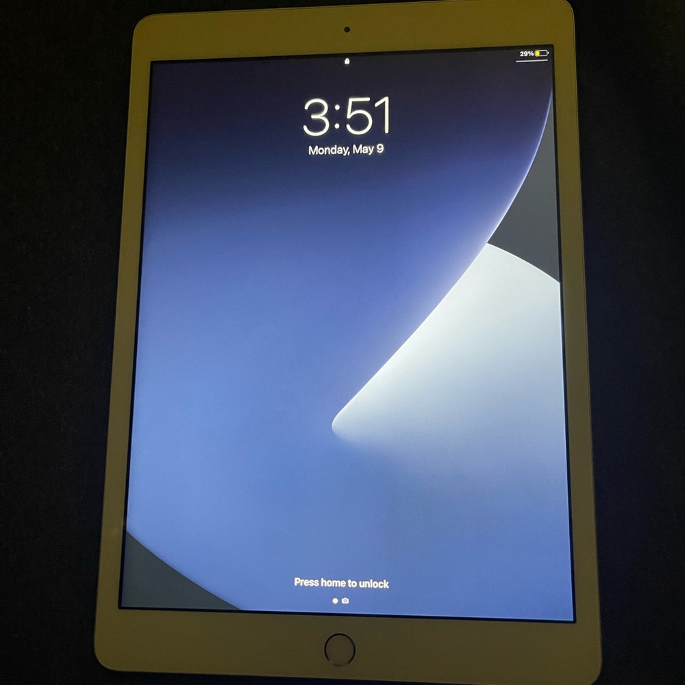 Apple Ipad Air 8